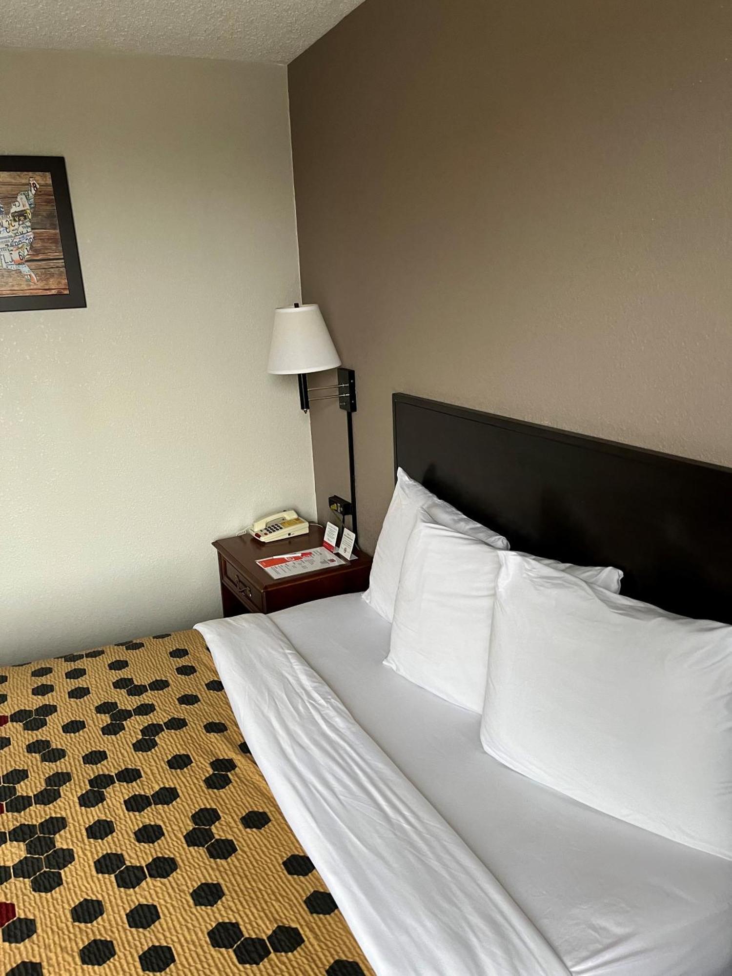 Red Carpet Inn Quantico Dumfries Dış mekan fotoğraf
