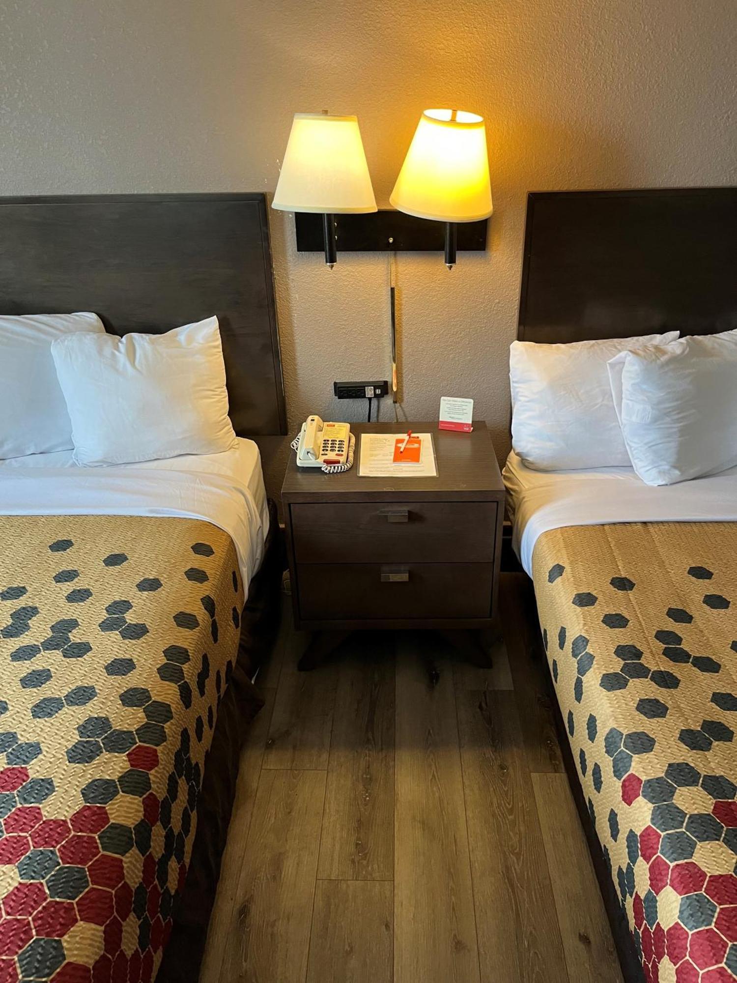 Red Carpet Inn Quantico Dumfries Dış mekan fotoğraf