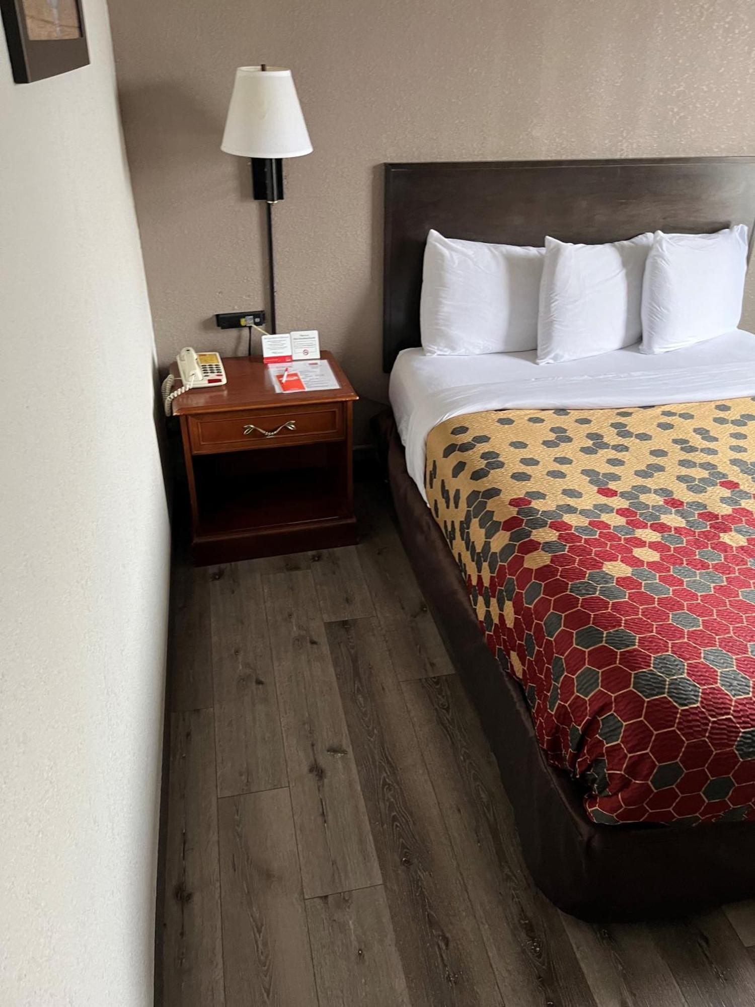 Red Carpet Inn Quantico Dumfries Dış mekan fotoğraf